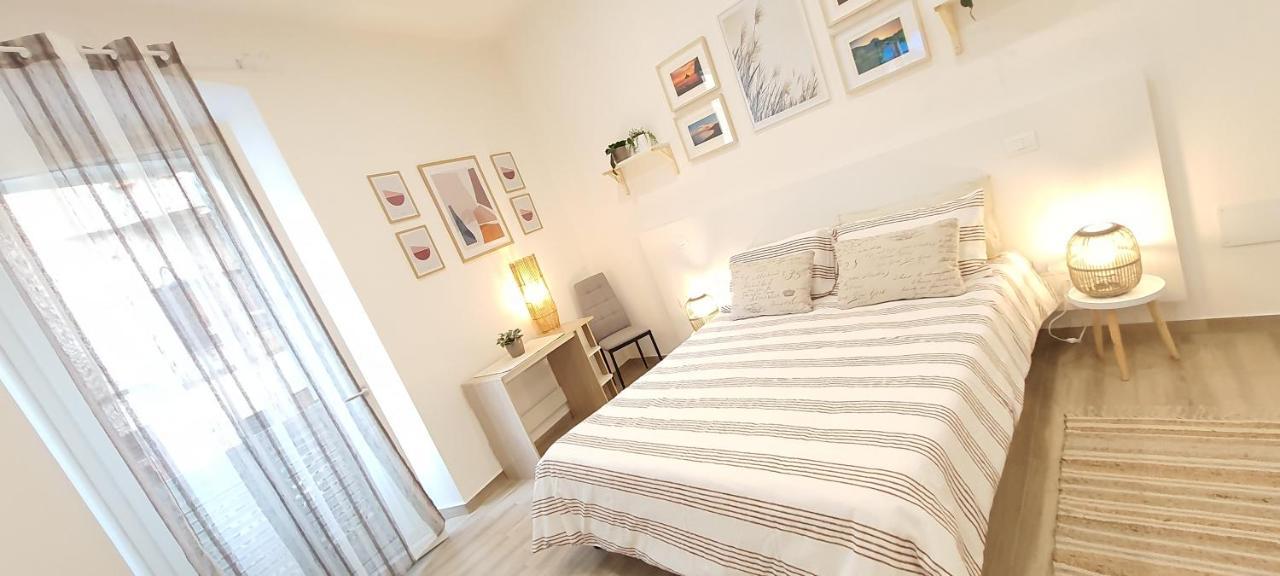 Blanc - Monolocali Indipendenti Con Cucina E Bagno Privato - Check-in E Check-out Con Codice In Autonomia H24 - Terrazza In Comune Apartamento