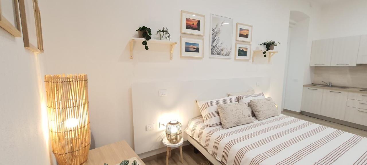 Blanc - Monolocali Indipendenti Con Cucina E Bagno Privato - Check-in E Check-out Con Codice In Autonomia H24 - Terrazza In Comune Apartamento