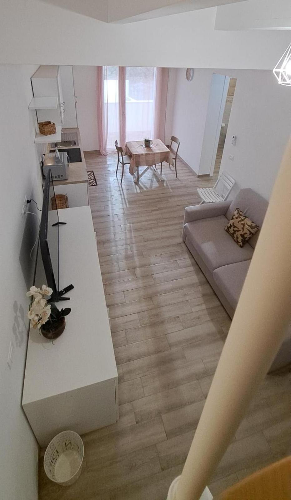 Blanc - Monolocali Indipendenti Con Cucina E Bagno Privato - Check-in E Check-out Con Codice In Autonomia H24 - Terrazza In Comune Apartamento